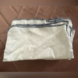 Esembly Wipe Cloths